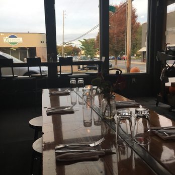 Burger Up - New American Near Me - Nashville, Tennessee