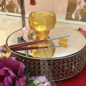 Access Lounge - 2019 gift with purchase, lunar new year pig crystal bowl - Lounges Near Me - Costa Mesa, California Access Lounge - 2019 gift with purchase, lunar new year pig crystal bowl - Lounges Near Me - Costa Mesa, California