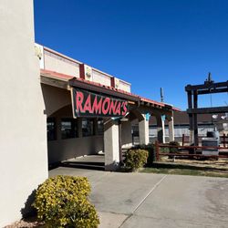 Ramona's Cafe - Enterence and food we ordered