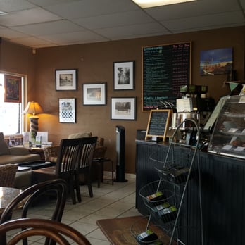 Crescent Moon Coffee Bar & Cafe - Coffee & Tea Near Me - Houston, Texas