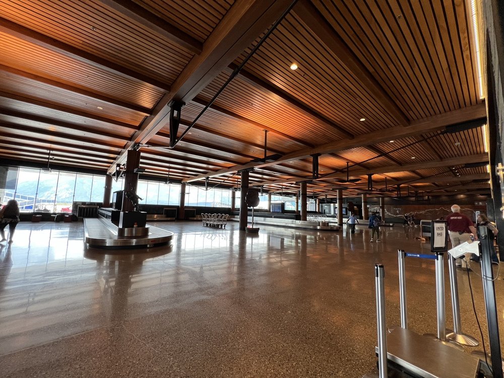 JACKSON HOLE AIRPORT JAC Updated May 2024 318 Photos & 157