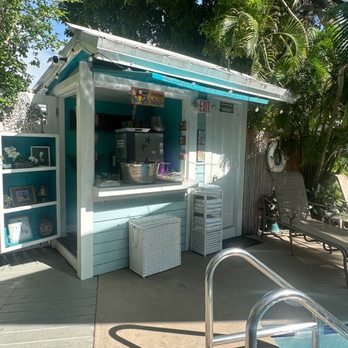 Andrews Inn - Bed & Breakfast Near Me - Key West, Florida Andrews Inn - Bed & Breakfast Near Me - Key West, Florida