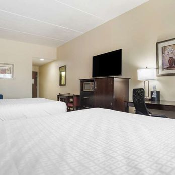 Best Western Plus Flowood Inn & Suites - ADA Two Queen Room w Sofabed - Hotels Near Me - Flowood, Michigan Best Western Plus Flowood Inn & Suites - ADA Two Queen Room w Sofabed - Hotels Near Me - Flowood, Michigan