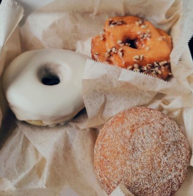 Blue Star Donuts by null