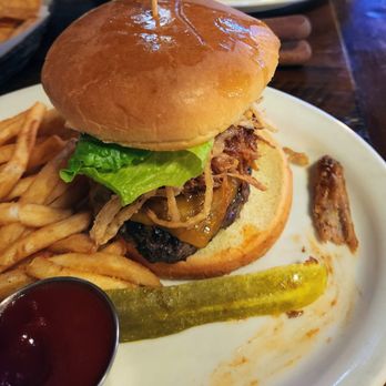 Frisella's Roastery - Burger w/ bbq pork - Barbeque Near Me - Glendora, California Frisella's Roastery - Burger w/ bbq pork - Barbeque Near Me - Glendora, California