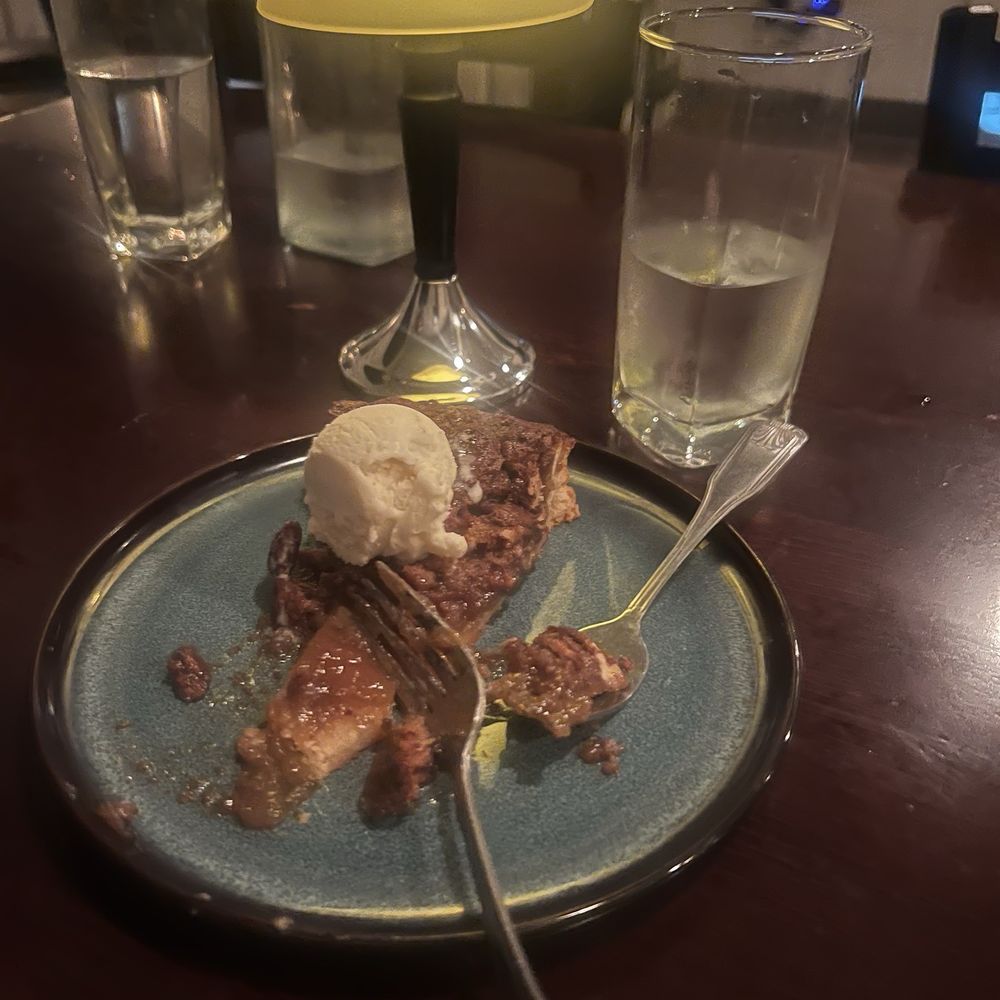 Bourbon pecan pie