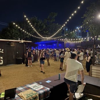 Scoot Inn - Music Venues Near Me - Austin, Texas
