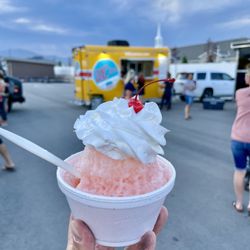 WE ice Gourmet Shave Ice - Southern Bell (peach piña colada)