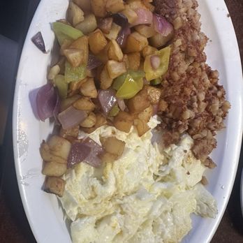 Renae's Cafe - Corn beef with egg whites country potatoes - American Near Me - Bakersfield, California