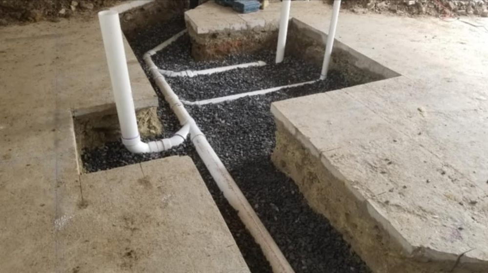 Slide of AV Contractors