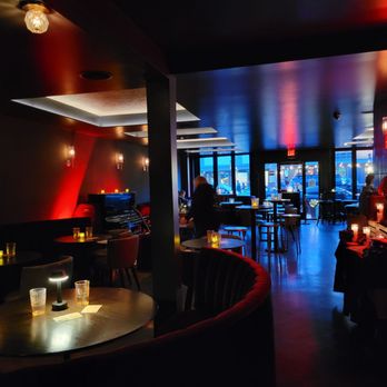 Rouge Cocktail Lounge - Cocktail Bars Near Me - Bellevue, Washington