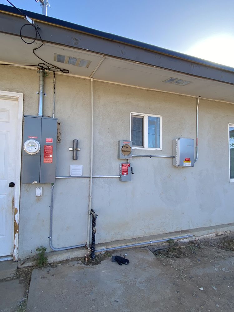 Slide of Fernandez Electrical Solutions