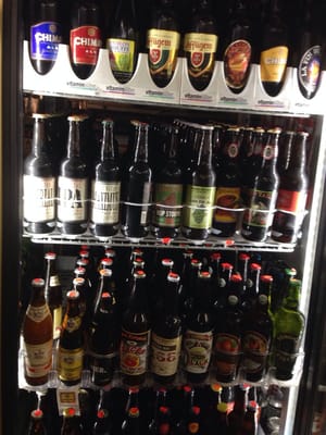 Two Star Market by null