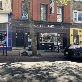 Choc O Pain French Bakery and Café - HOB 1st Street - Exterior store front - Bakeries Near Me - Hoboken, New Jersey