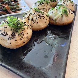 Pan-fried Pork Chop W/ Scallion And Rice Cake