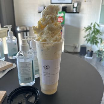 HaiCha - Passion fruit smoothie with lychee jelly - Bubble Tea Near Me - Pasadena, California HaiCha - Passion fruit smoothie with lychee jelly - Bubble Tea Near Me - Pasadena, California