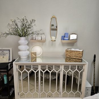 Heavenly Glow - Eyelash Service Near Me - Frisco, Texas Heavenly Glow - Eyelash Service Near Me - Frisco, Texas