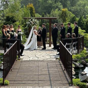 Weddings By Bobbie - Wedding at The Grain Loft - Officiants Near Me Weddings By Bobbie - Wedding at The Grain Loft - Officiants Near Me