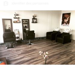 Nick Clark Hairdressing - Salon de coiffure