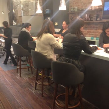 Element Beauty Lounge - The manicure bar, complete with purse hooks! - Nail Salons Near Me - Brooklyn, New York
