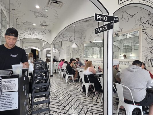 Twenty Pho Hour by null