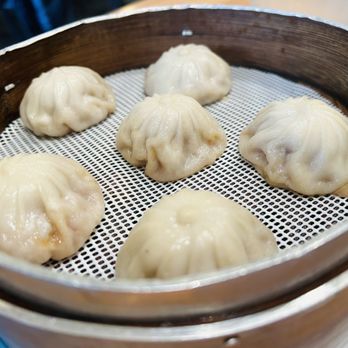 Yu Noodles - Pork Soup Dumplings (6pcs) - Chinese Near Me - Fairfax, Virginia Yu Noodles - Pork Soup Dumplings (6pcs) - Chinese Near Me - Fairfax, Virginia