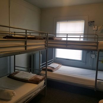 American Hotel Hostel - HI SEATTLE AMERICAN HOTEL HOSTEL: room - Hostels Near Me - Seattle, Washington