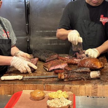 Terry Black's Barbecue - They cut it up when you order! - Barbeque Near Me - Austin, Texas