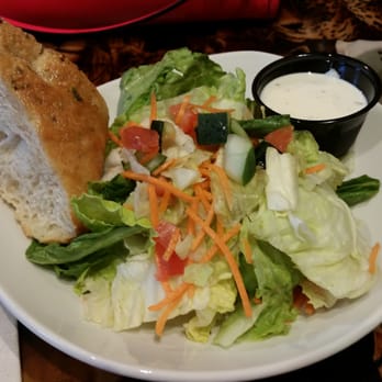 Rainforest Cafe - Side salad - Cafes Near Me - Niagara Falls, New York