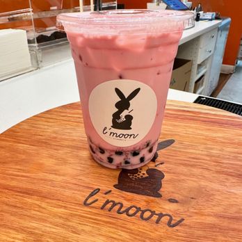 L'moon Creamery - Pasadena - Raspberry Milk - Ice Cream & Frozen Yogurt Near Me - Pasadena, California