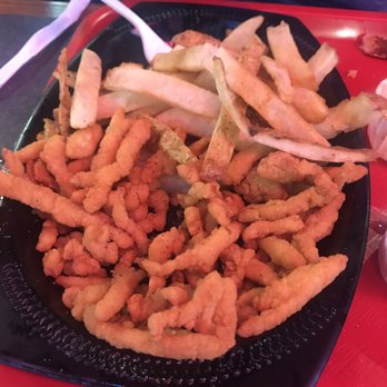 Martell's Tiki Bar - Clam strips - Tiki Bars Near Me - Point Pleasant, New Jersey