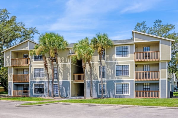 The Livingston by null