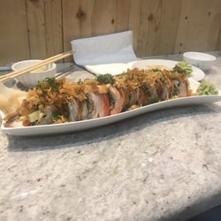 Thai Lucky Sushi Bar & Restaurant