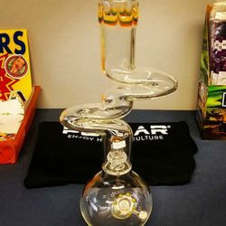 Strange Cloudz Vapor & Smoke Shop - ZONG