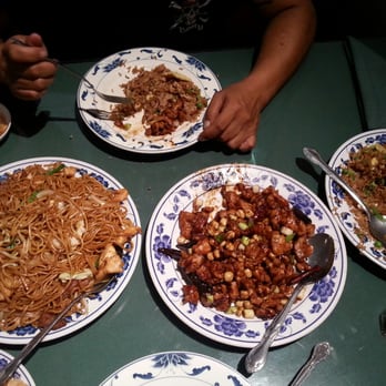 Mandarin King - House special noodles.. pork fried rice. . And kung pao chicken - Chinese Near Me - Northridge, California Mandarin King - House special noodles.. pork fried rice. . And kung pao chicken - Chinese Near Me - Northridge, California