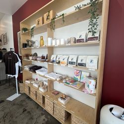 Laidrey Coffee Roasters - Inside - merch