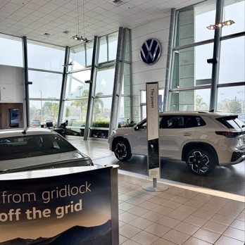 Community Volkswagen - Showroom - Auto Repair Near Me - Santa Maria, California Community Volkswagen - Showroom - Auto Repair Near Me - Santa Maria, California