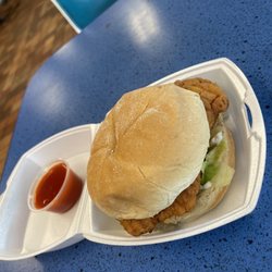 Muncheese - Chicken Sandwich