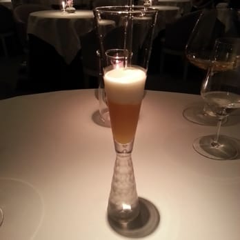 Restaurant Gordon Ramsay - Mango, Jasmine, Passionfruit Soup - French Near Me - London, XGL Restaurant Gordon Ramsay - Mango, Jasmine, Passionfruit Soup - French Near Me - London, XGL