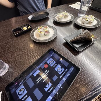 Kaiten Zushi - Sushi Bars Near Me - New York, New York Kaiten Zushi - Sushi Bars Near Me - New York, New York