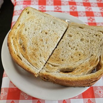 Ellen's Danish Pancake House - Toast - Breakfast & Brunch Near Me - Buellton, California
