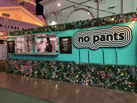 No Pants by null