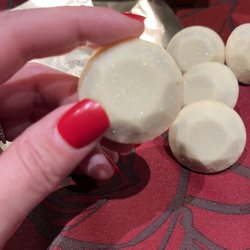 Goossens Chocolatier - White chocolate Antwerp Diamond