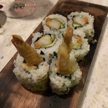 Wabi on Rose - Shrimp Tempura Roll - Sushi Bars Near Me - Venice, California Wabi on Rose - Shrimp Tempura Roll - Sushi Bars Near Me - Venice, California