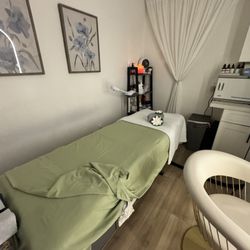 Salt and Sugar Massage & Head Spa