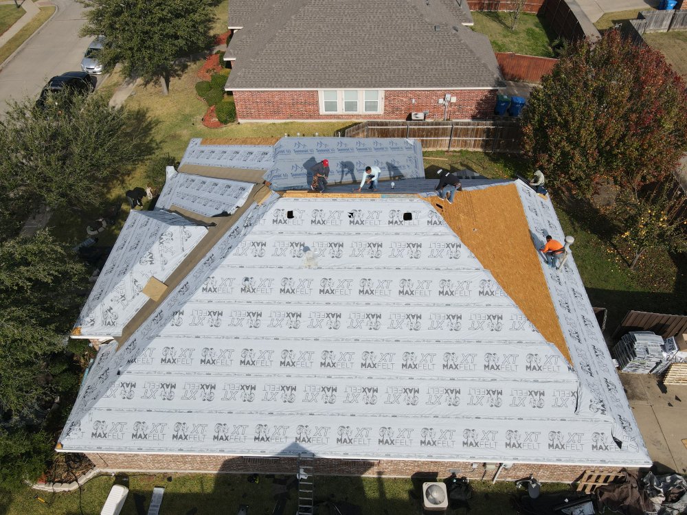 Slide of Aveco Roofing