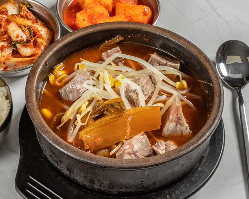 Moobongri Soondae Irvine Barranca (무봉리 순대국 얼바인 바랑카) by null