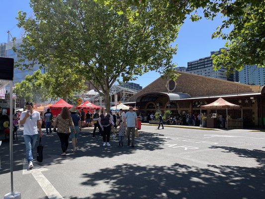 Queen Victoria Market by null