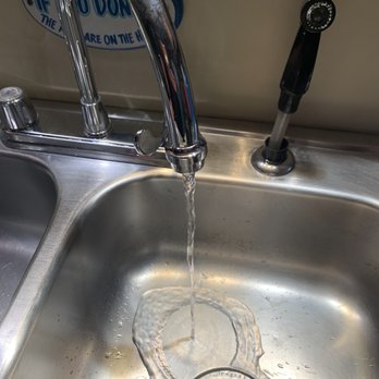 Eden House - I gave up on trying to fill the kitchen sink. No pressure and a very small stream. - Hotels Near Me - Key West, Florida Eden House - I gave up on trying to fill the kitchen sink. No pressure and a very small stream. - Hotels Near Me - Key West, Florida