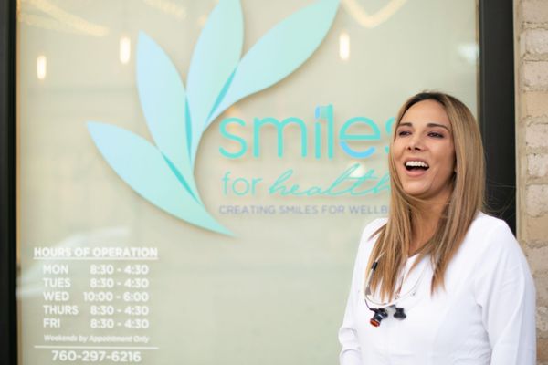 Dentist Carlsbad - Smiles For Health, 2656 Gateway Rd, Ste